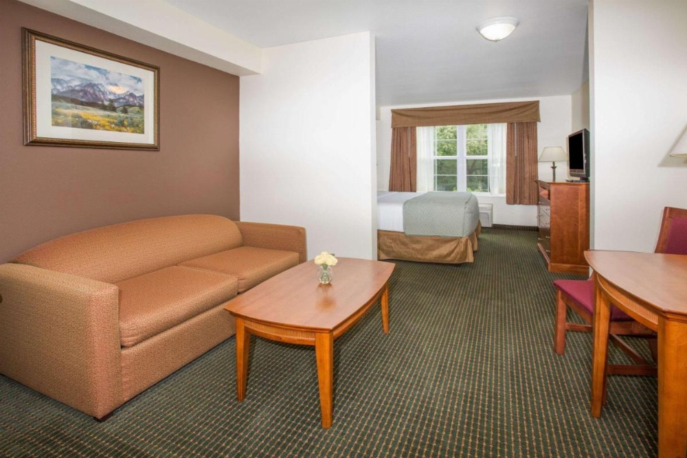 Days Inn by Wyndham Manitou Springs